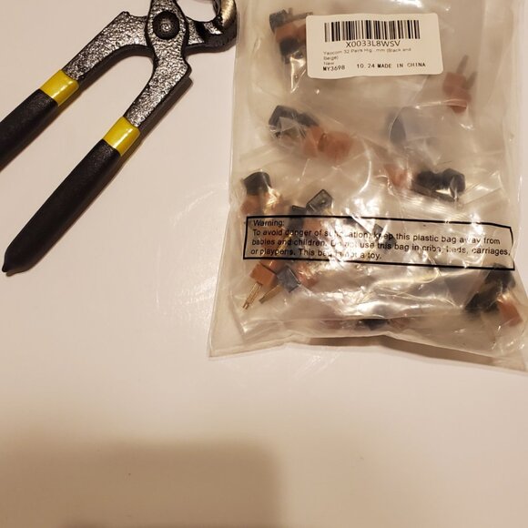 Women's Shoe Repair Kit with Tool and Heel Taps - Brand New/Never Used - Picture 3 of 3